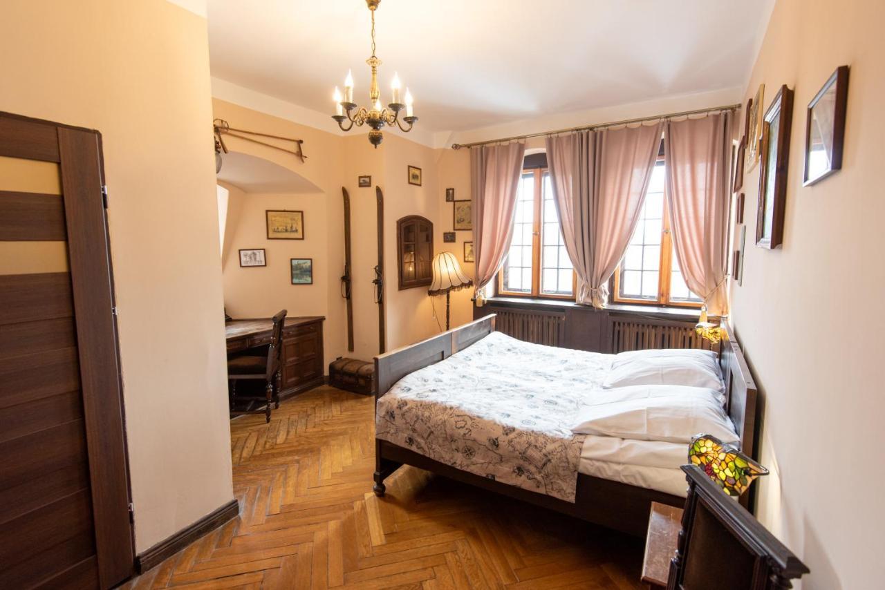 Zamek Czocha Aparthotel Лесна Екстериор снимка