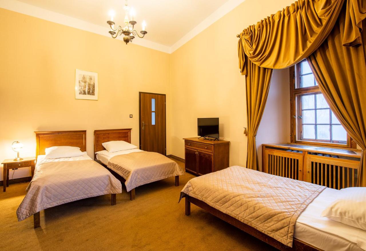 Zamek Czocha Aparthotel Лесна Екстериор снимка