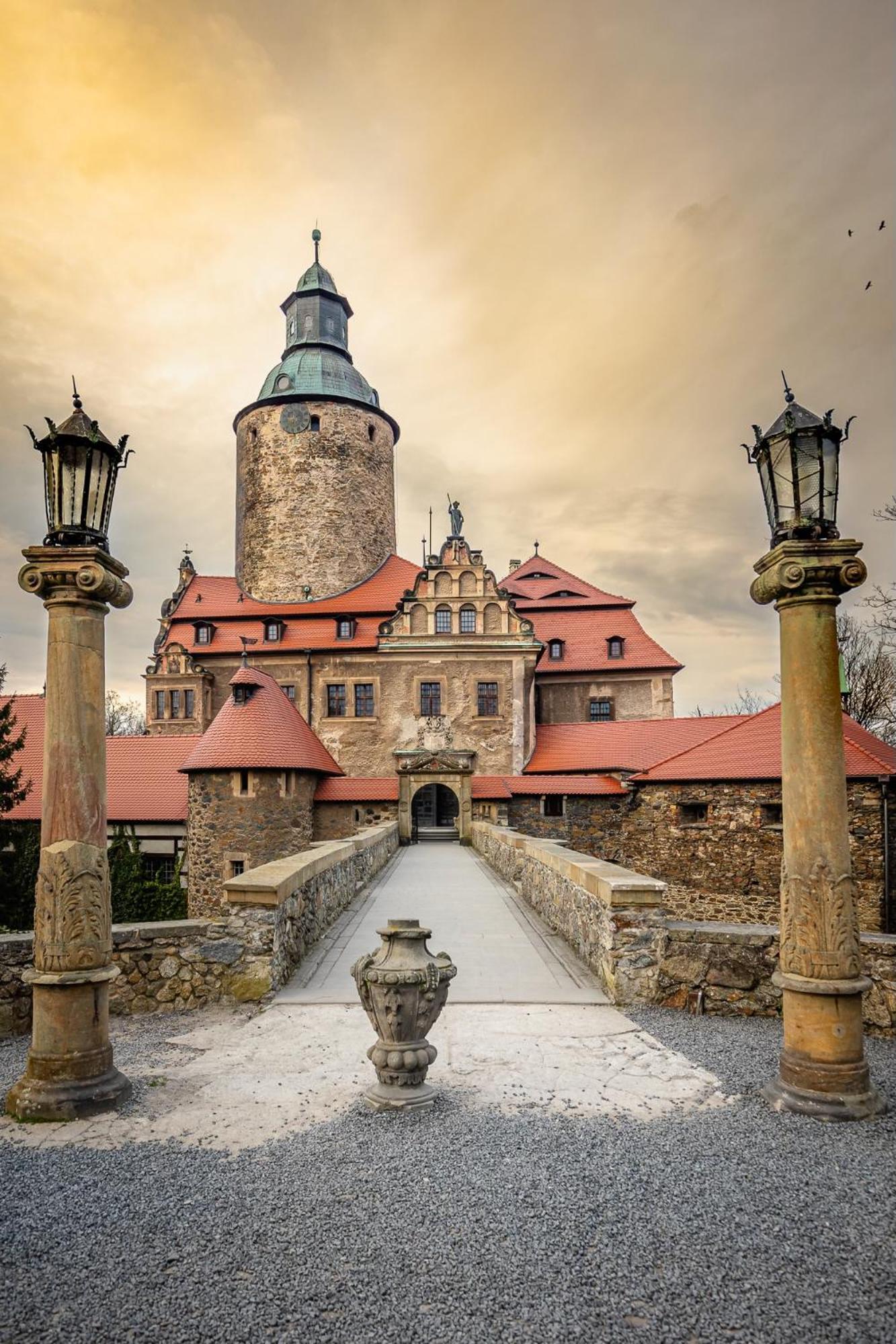Zamek Czocha Aparthotel Лесна Екстериор снимка