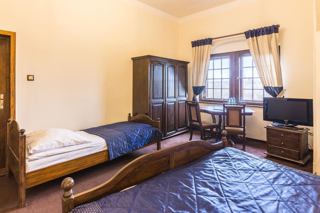 Zamek Czocha Aparthotel Лесна Екстериор снимка