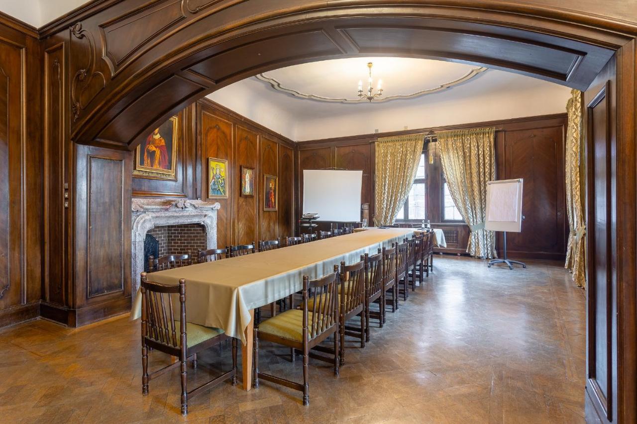Zamek Czocha Aparthotel Лесна Екстериор снимка
